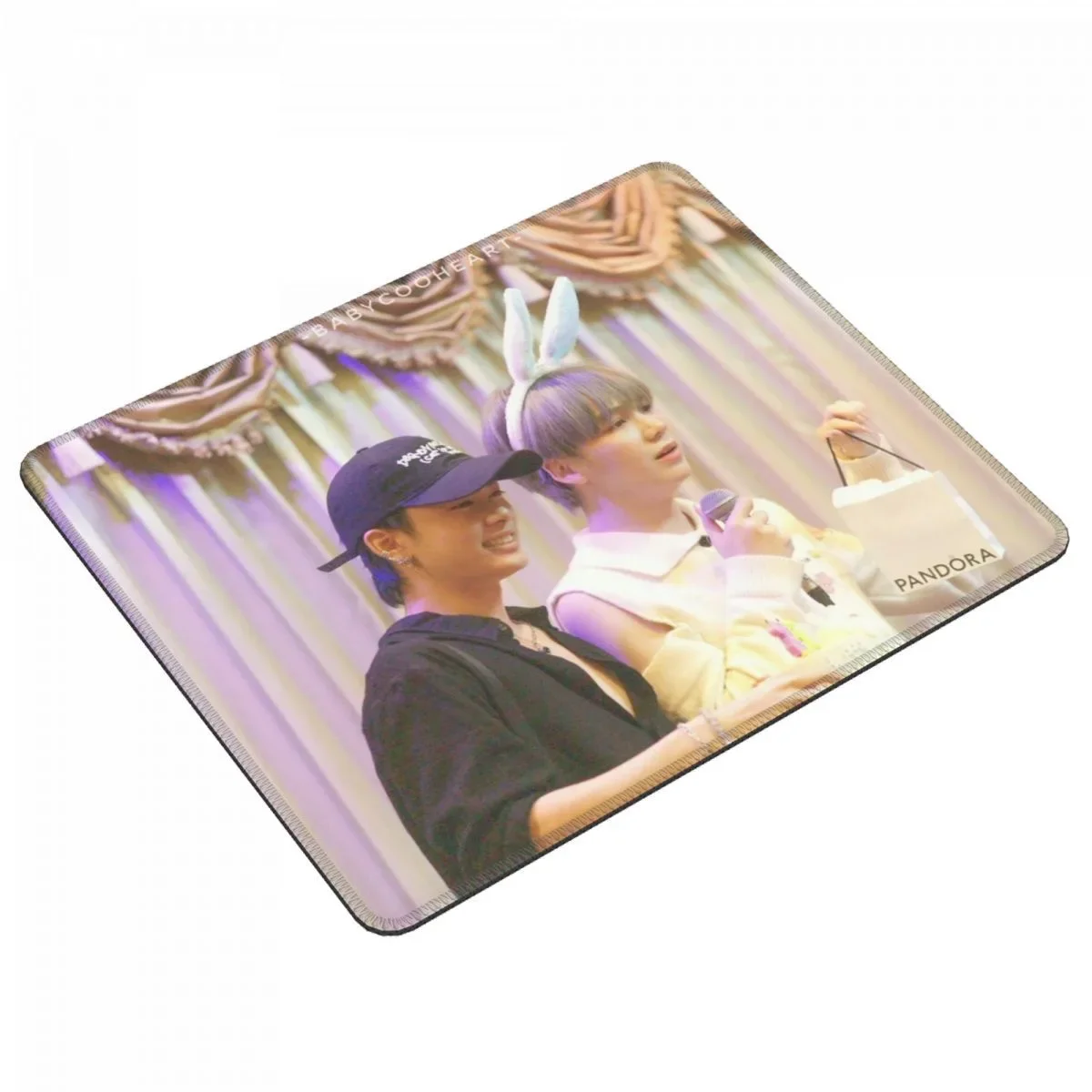 Santaearth Magazine Cover HD P - Rubber Mat Desk のレビューと価格