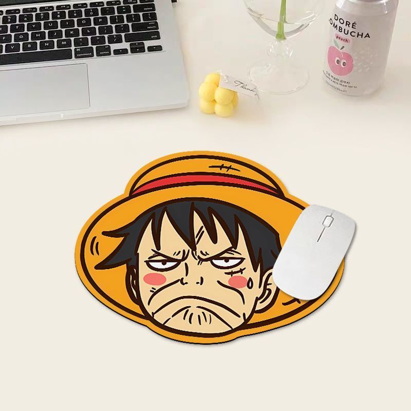 One Piece Luffy Mouse Pad, Sma - Desk Setup Cute のレビューと価格